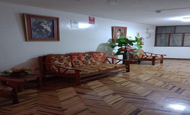 Vendo Casa 4 Pisos Zona Altamente Comercial - San Juan De Lurigancho