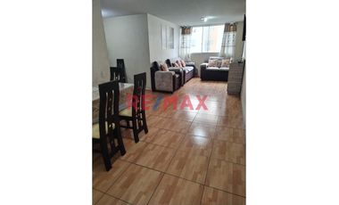 Vendo Lindo Dpto con estacionamiento en Condominios Alcázar Rímac (cerca al Palacio de gobierno)