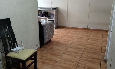 Vendo Lindo Dpto con estacionamiento en Condominios Alcázar Rímac (cerca al Palacio de gobierno)
