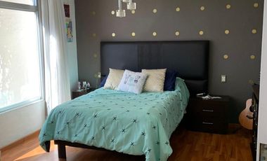 CASA EN VENTA, COLONIA JARDIN, SAN LUIS POTOSI, A UNOS PASOS DE PLAZA TANGAMANGA