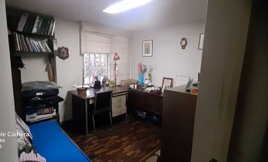 Linda casa, 312 m2, ideal vivienda o Proyecto, 4 dorms, 3 baños, 2 estac.