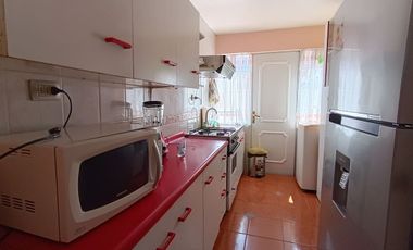 Casa de dos pisos en Villa Alhambra, Chiguayante