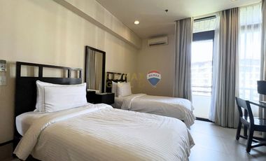 For Sale: Fully furnished 2 Bedroom Condo in Sea Breeze Veranda, Anvaya Cove