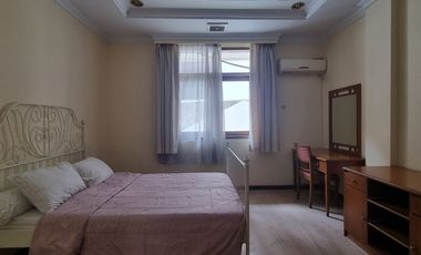 For Rent Townhouse, 4 Bedrooms - at Menteng, Central Jakarta