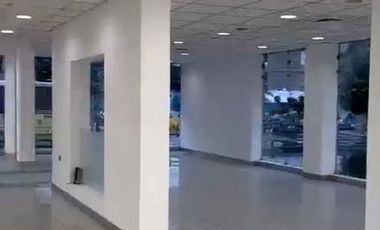 ALQUILER DE AMPLIO LOCAL COMERCIAL EN AV. SUCRE- PUEBLO LIBRE