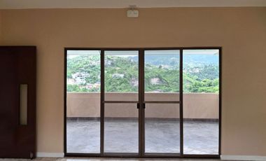 Luxurious Three-Level House with Panoramic Mountain Views in Cebu City