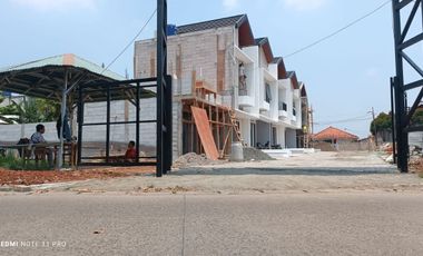 For Sale 2-Storey House in Pocis Tangerang on the Side of the Highway