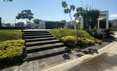 ESPECTACULAR CASA EN VENTA EN MAZATLAN SECTOR CERRITOS (MARALTO RESIDENCIAL) 4 RECAMARAS, A SOLO 200 MTS DEL MAR, PRIVADA CON ALBERCA