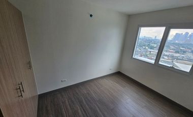 FOR SALE - Unfurnished Corner Unit in The Connor in Greenhills, San Juan City