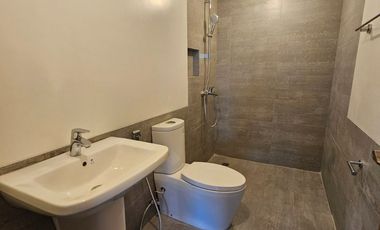 FOR SALE - Unfurnished Corner Unit in The Connor in Greenhills, San Juan City