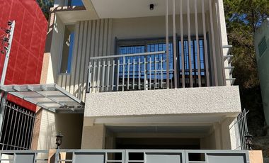 3 Bedroom house in Baguio with mountain view