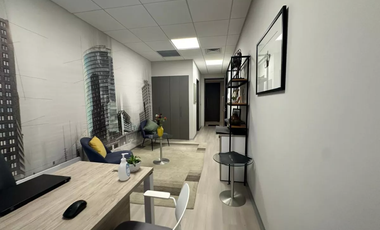 Oficina en Arriendo con Estacionamiento