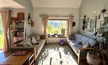 Se vende hermosa casa en sector Cabo Blanco,1230 mts2 aprox. Rol .