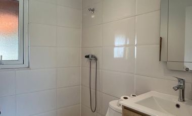 Se vende hermosa casa en sector Cabo Blanco,1230 mts2 aprox. Rol .