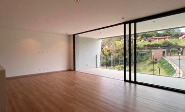 46376 Apartamento en Arriendo Sajonia