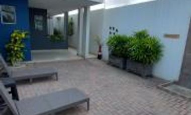 HERMOSA VILLA, MODERNA Y ELEGANTE, A 50 METROS DEL MAR