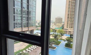 Hi-end Condo for sale, Supalai Icon Sathorn, 3-Bed, 3-Bath, 115 sq m., Fully-Decorated, swimming pool view, very beautiful, in the heart of Sathorn