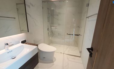 Hi-end Condo for sale, Supalai Icon Sathorn, 3-Bed, 3-Bath, 115 sq m., Fully-Decorated, swimming pool view, very beautiful, in the heart of Sathorn