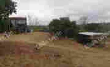 MARAVILLOSO PREDIO URBANO KM. 37 VIA  GUAYAQUIL SALINAS,   PARALELO AL NUEVO AEROPUERTO INTERNACIONAL GUAYAQUIL,CERCA EMBALSE CHONGON
