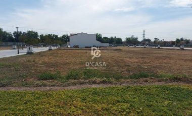 SE VENDE TERRENO EN CASTELA RESIDENCIAL