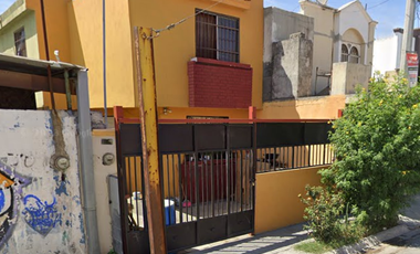 VENTA HERMOSA CASA EN JARDINES DEL MEZQUITAL