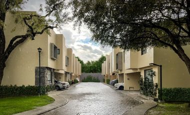 CASA EN VENTA FRACC. PASEOS DEL FRESNO