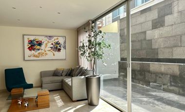 Coto Zanthe 3 Rec + cuarto de servicio, frente a Casa Club