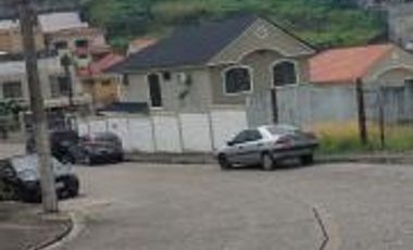 VENTA  TERRENO EN CEIBOS NORTE