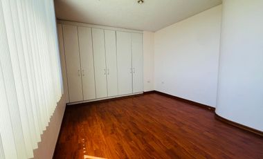 Departamento en Renta, Urbanización Las Bromelias
