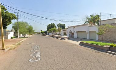 Venta de Casa en Col. Zona Norte, Obregón, Sonora.