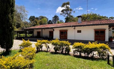 46529 Casa Amoblado en arriendo en el sector Carmen de Viboral