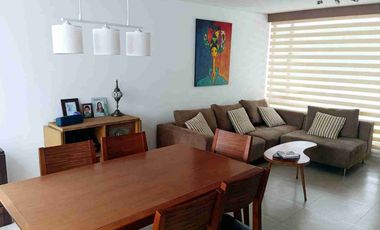 CASA DE VENTA EN TUMBACO