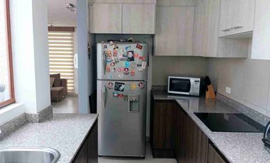CASA DE VENTA EN TUMBACO