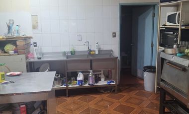 Amplia Casa Local Comercial Avda Picarte
