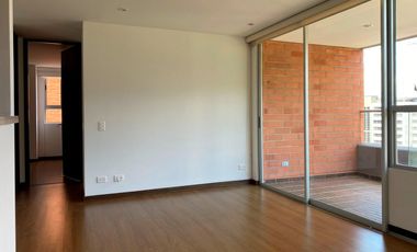 46538 Apartamento en arriendo en el sector Loma del Esmeraldal