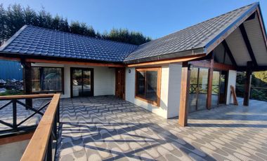 Fundo con Casa Sector Pishuinco Valdivia