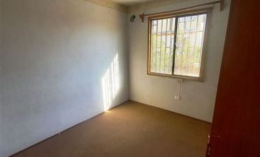 Se vende casa / comuna La Florida/ pasaje/dos pisos/rebajada