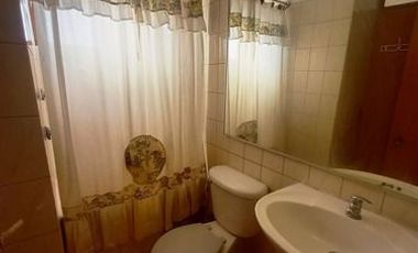 Se vende casa / comuna La Florida/ pasaje/dos pisos/rebajada