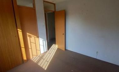 Se vende casa / comuna La Florida/ pasaje/dos pisos/rebajada