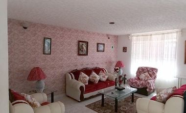 C153 Casa en venta 3 recámaras zona centrica, Morelia