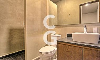 Casa en Venta en Cancun en Residencial Lagos del Sol con Alberca