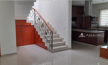 CASA EN VENTA, FRACC. SENDERO DE LAS MORAS, SAN AGUSTIN