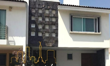 VENDO CASA EN FRACCIONAMIENTO EL TAPATIO TLAQUEPAQUE POR REMATE BANCARIO
