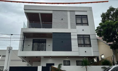 5BR House and Lot for Sale in Kawit, Cavite
