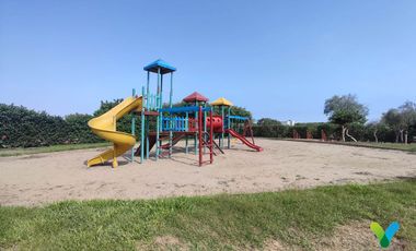 Amplio Terreno en Venta en el condominio Alto Pradera en Asia