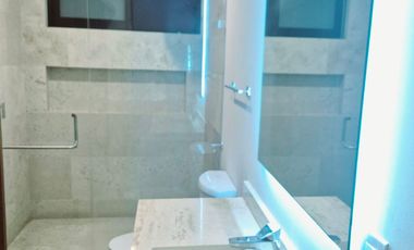 RENTA CASA EN LOMAS III DEL MOLINO, cada recamara con baño completo