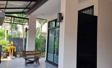 House for rent, Regent 3, Prom intersection, Charoen market, no flooding.