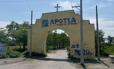 Terreno en venta en Centro Xoxocotla, Xoxocotla