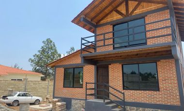 Amplia Cabaña En Venta San Miguel Regla Hidalgo, A 5 minutos Del Centro De Huasca