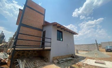 Amplia Cabaña En Venta San Miguel Regla Hidalgo, A 5 minutos Del Centro De Huasca